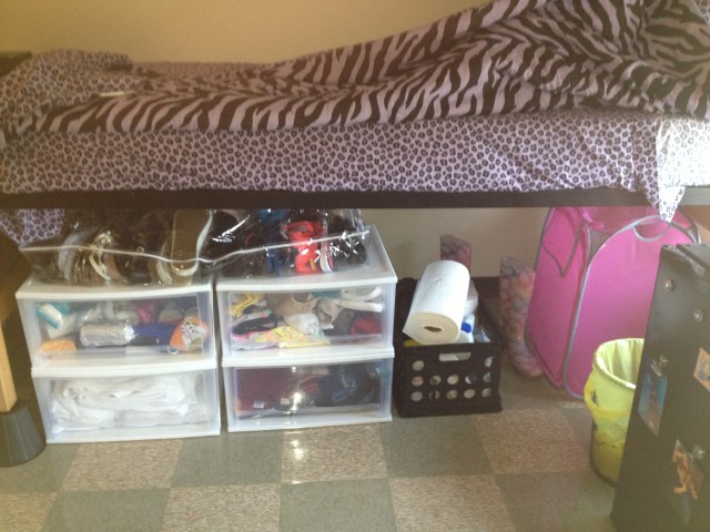 And then when I move back the comforter - you can see all of what I have underneath!